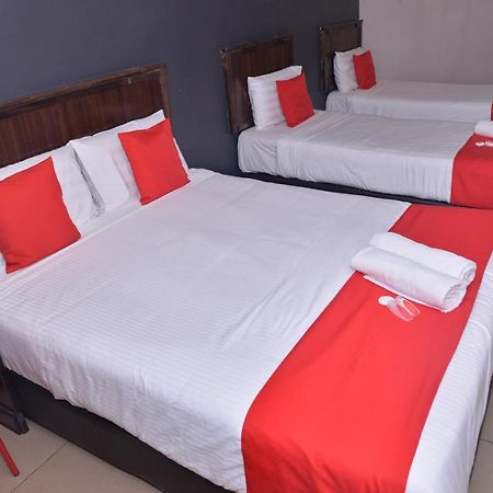 Nice Stay Hotel Raub Exterior foto