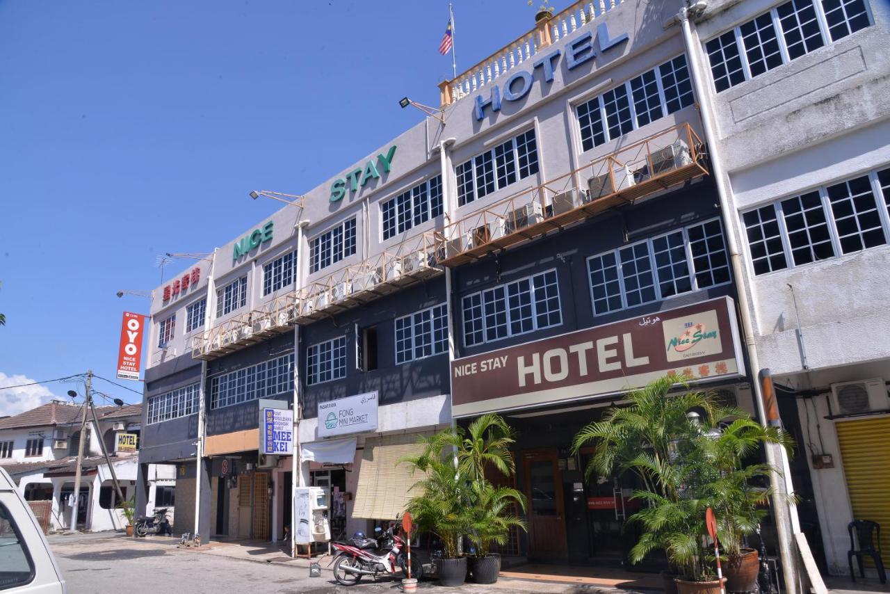 Nice Stay Hotel Raub Exterior foto