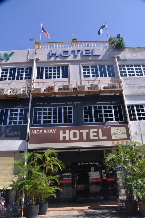 Nice Stay Hotel Raub Exterior foto